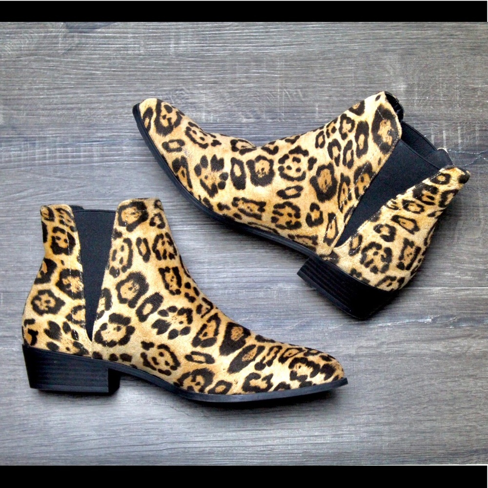 JustFab Leopard Print Chelsea Ankle Boots - Tan & Black